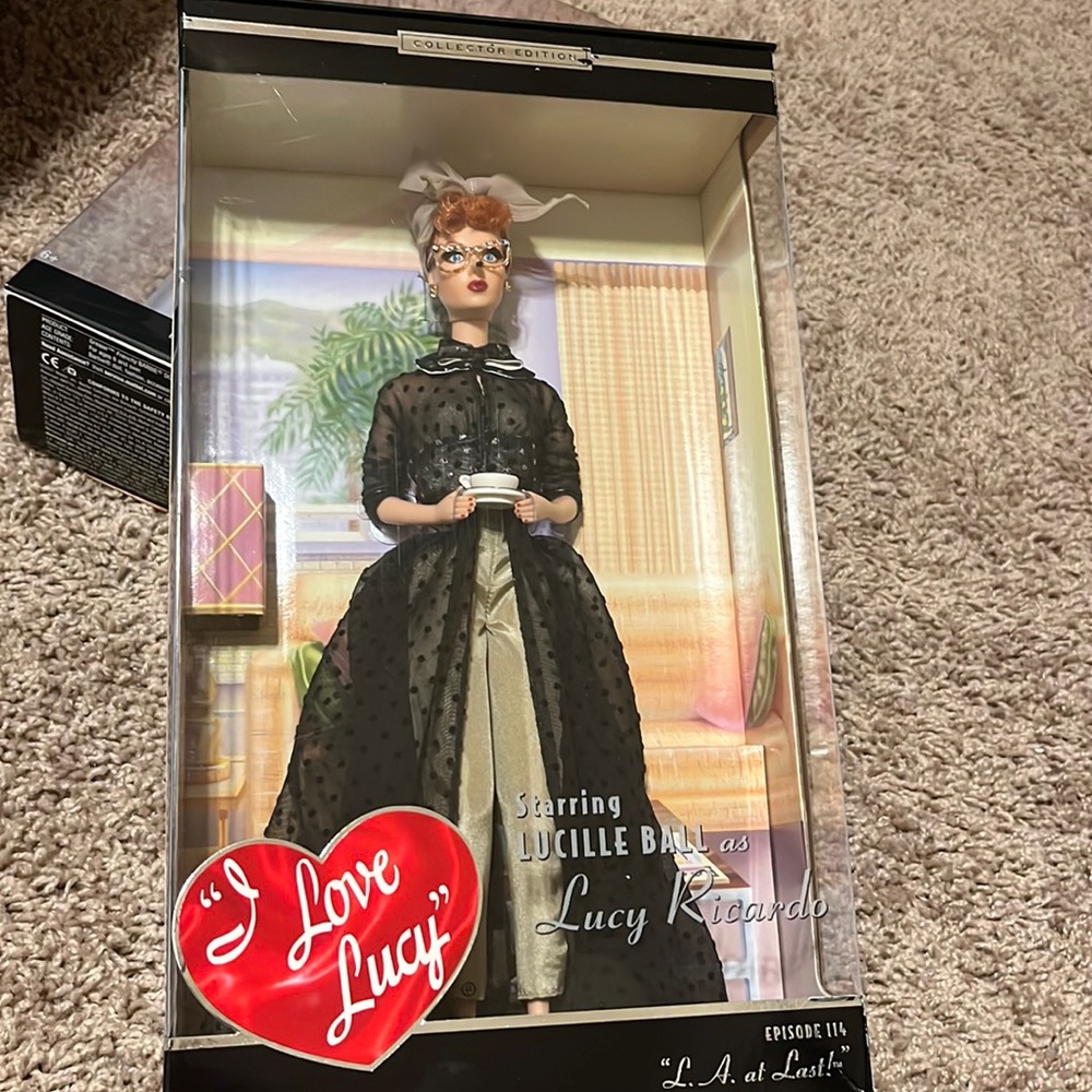 I Love Lucy Barbie Doll Collectable from 2002 Lucille Ball. New